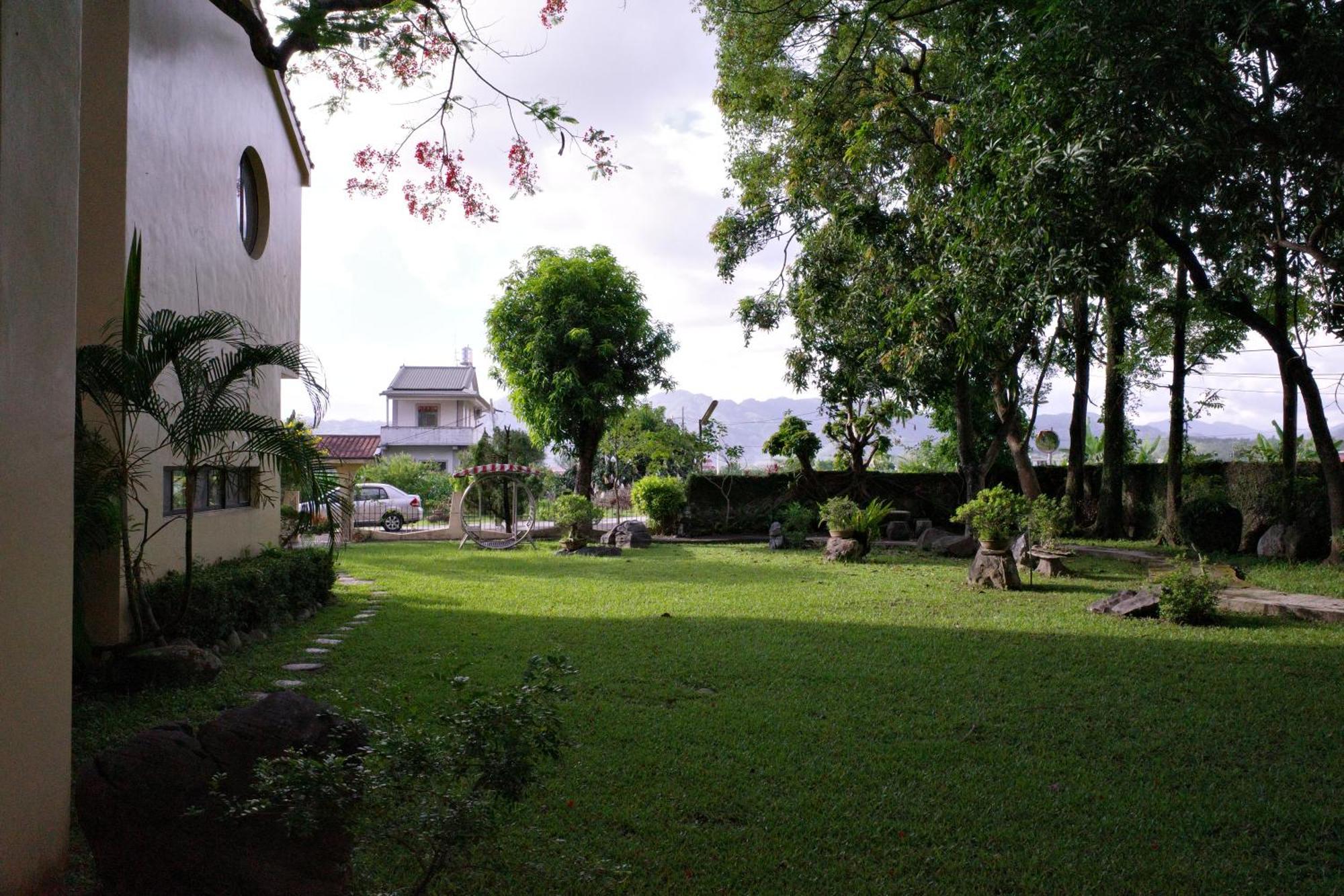 Meinong Yun Shanju Homestay Mei-nung Ngoại thất bức ảnh